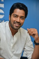 Allari Naresh Silly Fellows Interview